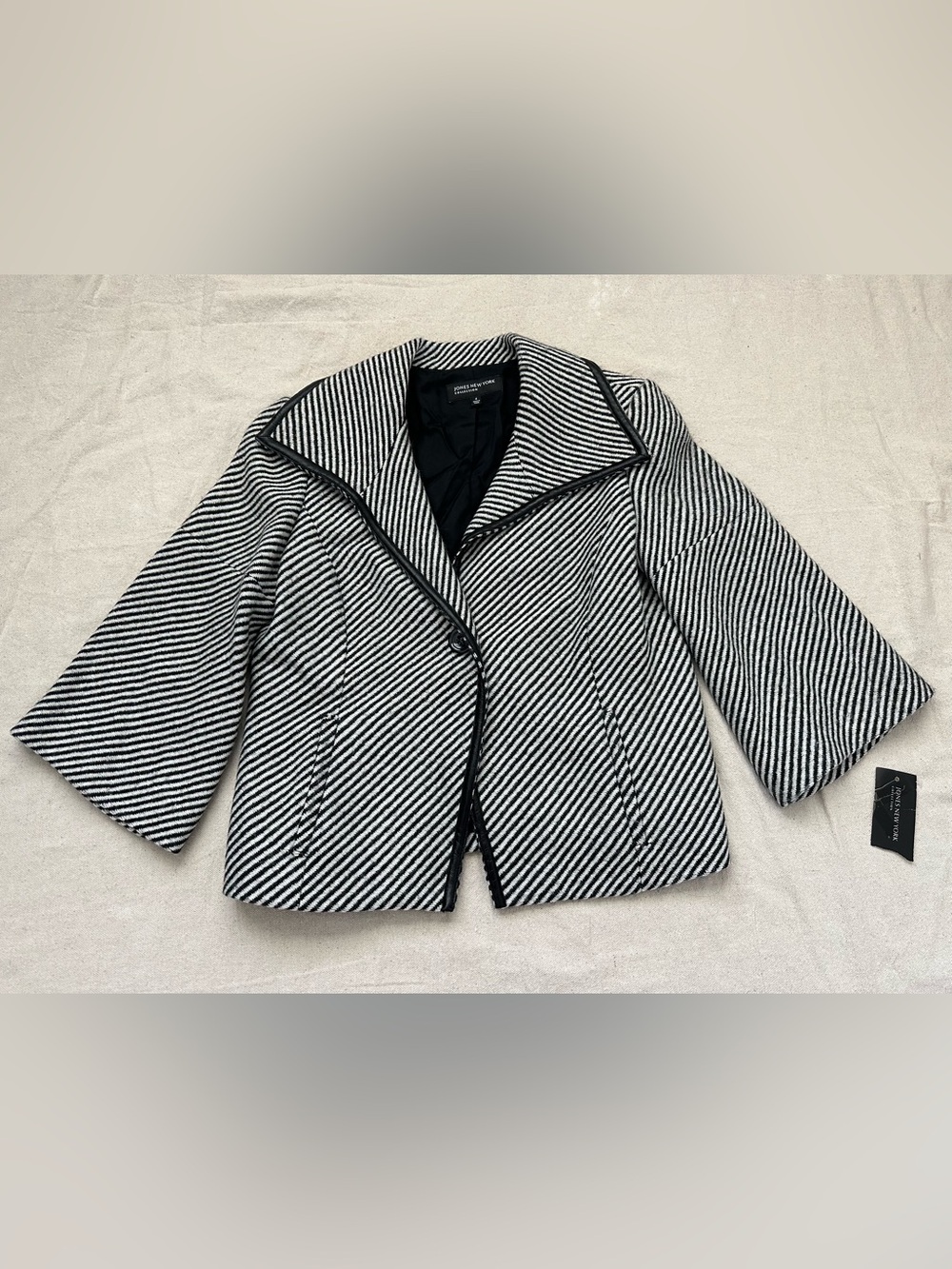 NWT Jones New York Striped Wool Blend Blazer Jacket with Leather Trim Size 4